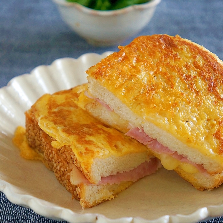 マヨで簡単 ハム チーズのフレンチトースト風サンド
